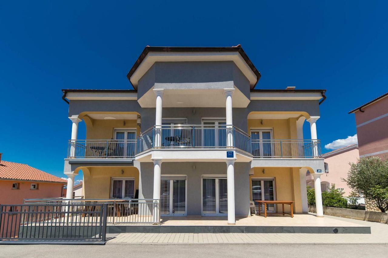 Apartmani Dea Цриквениця Екстер'єр фото